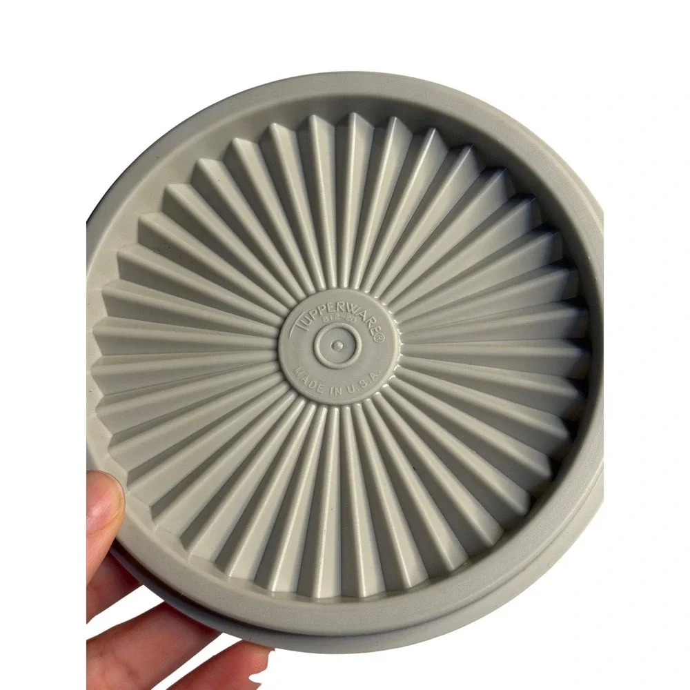 VTG 80s Tupperware 812-20 Replacement Lid Light Blue Servalier Starburst Kitchen